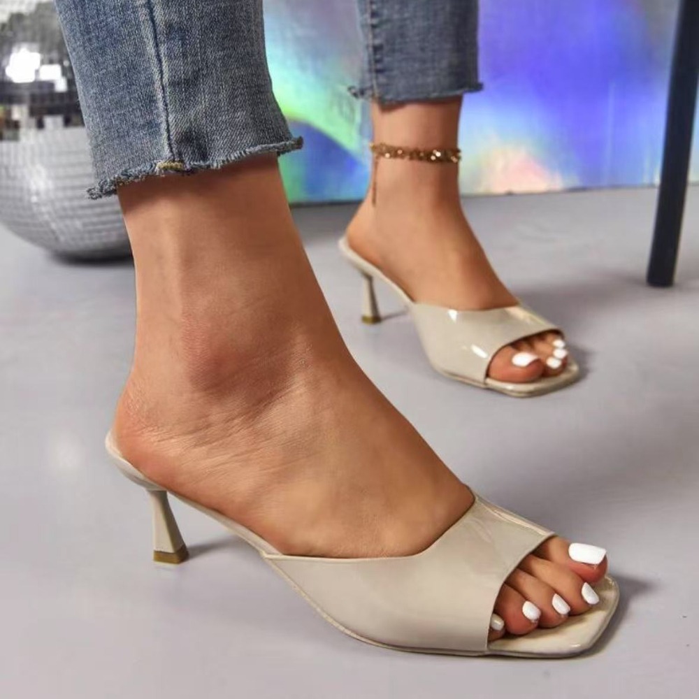 Модные тапочки с открытым носк – обзор и цена Summer Clothing Sale Women